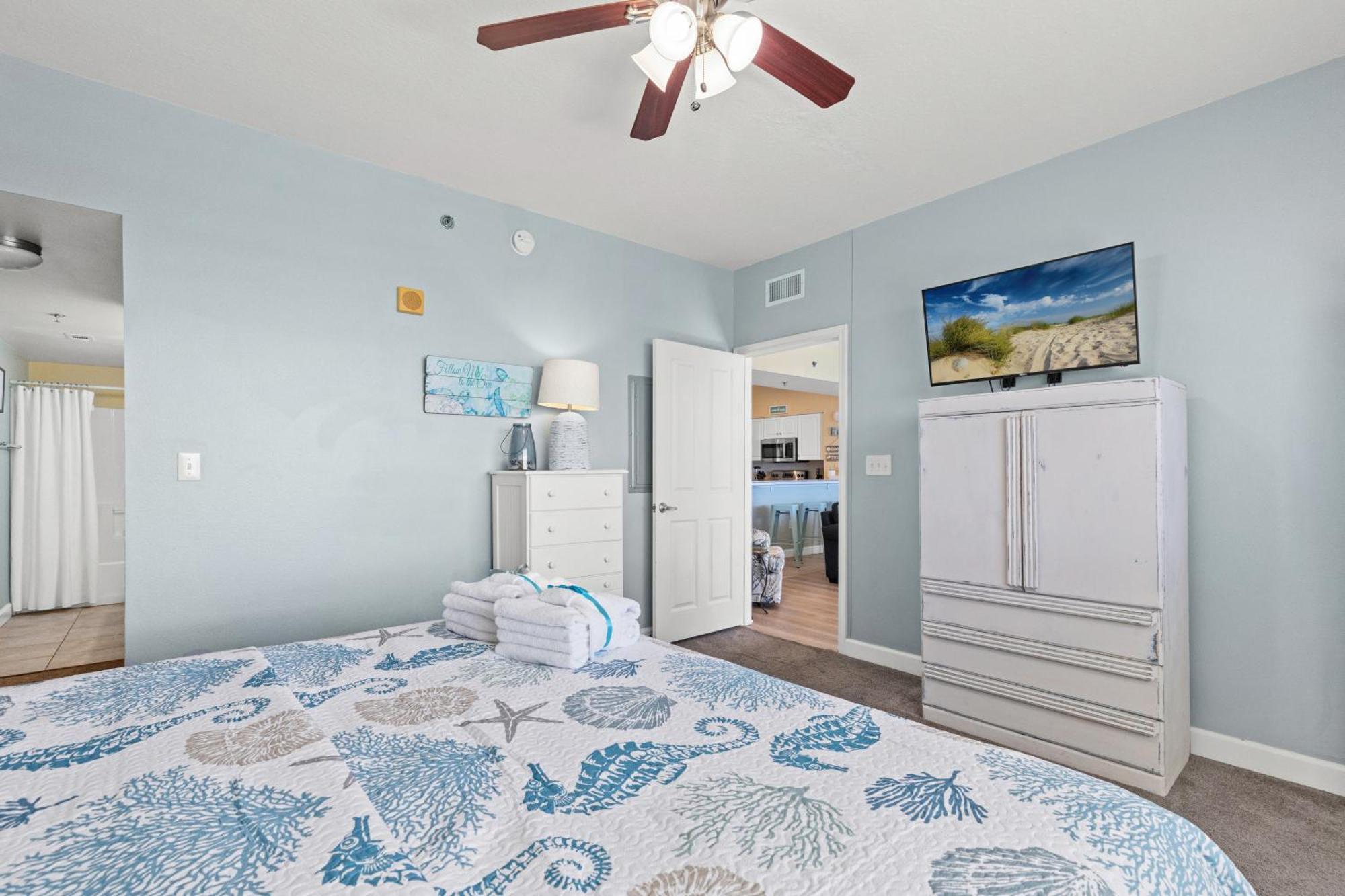 Penthouse With Beautiful Beach Views! 1 Bedroom, 2 Bathroom Penthouse! Panama City Beach Exteriör bild